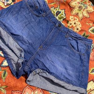Forever 21 shorts (size 29)